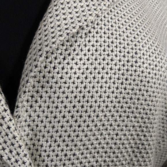 White and Black Textured Blazer Three Button Soft - Picture 4 of 8